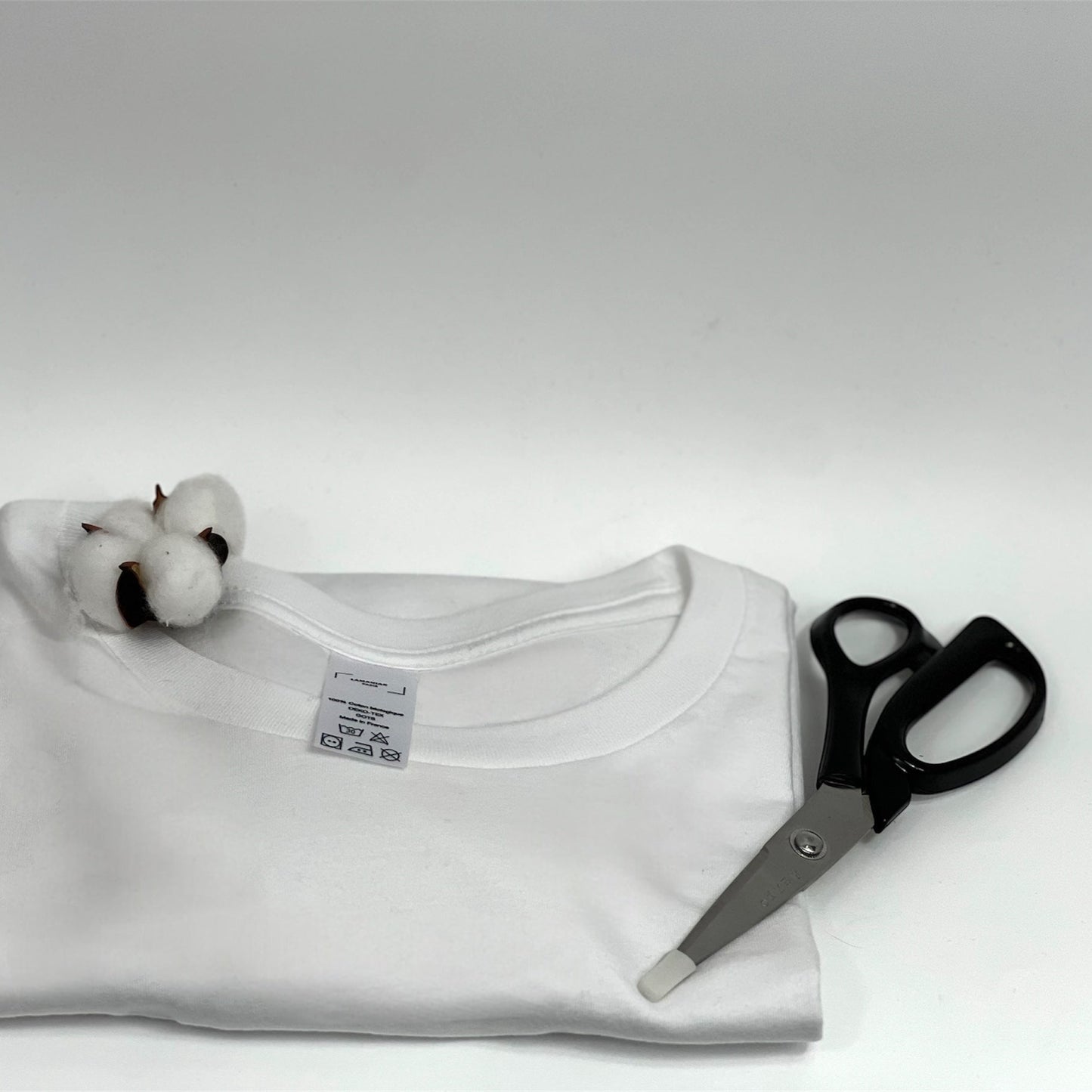 LE T-shirt à découper