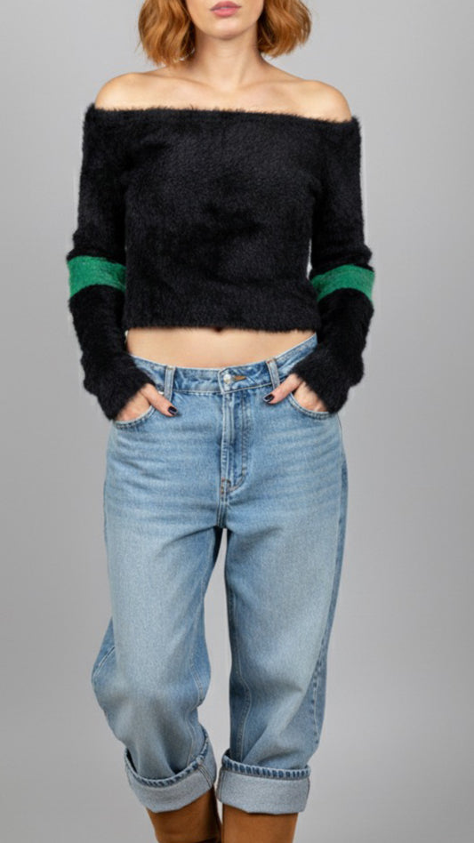 Pull noir avec fourrure manches verte EN STOCK