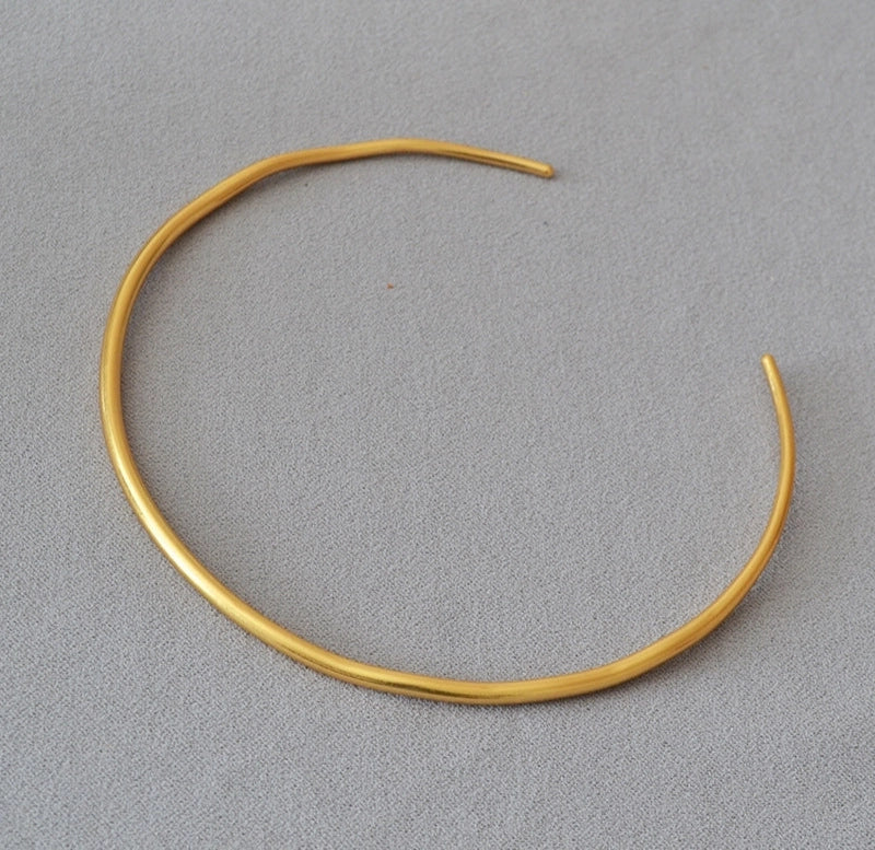 Collier PYRAMIDES doré – bijou parisien intemporel plaqué or 24 carats