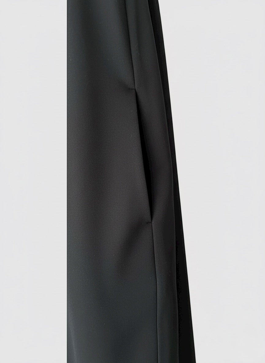 Le détail des poches de la parfaite rose noire