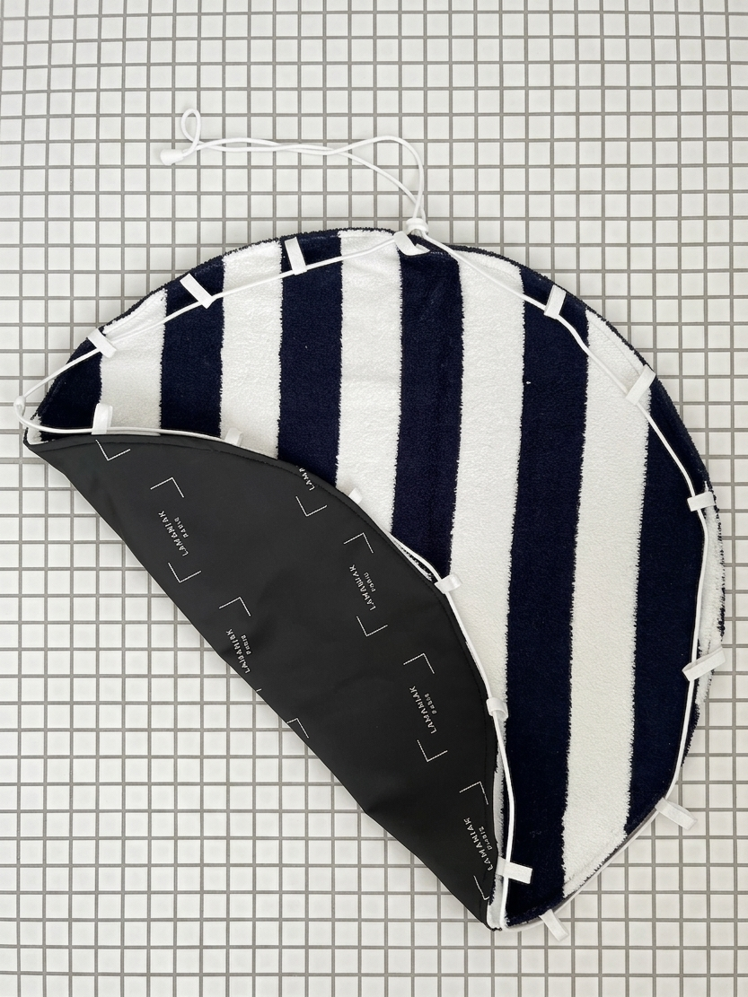 Le sac piscine étanche recto/verso coton bleu marine et blanc fait main à Paris détails