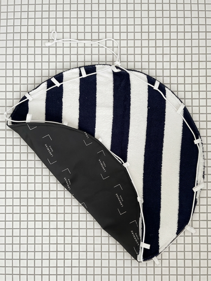 Le sac piscine étanche recto/verso coton bleu marine et blanc fait main à Paris détails
